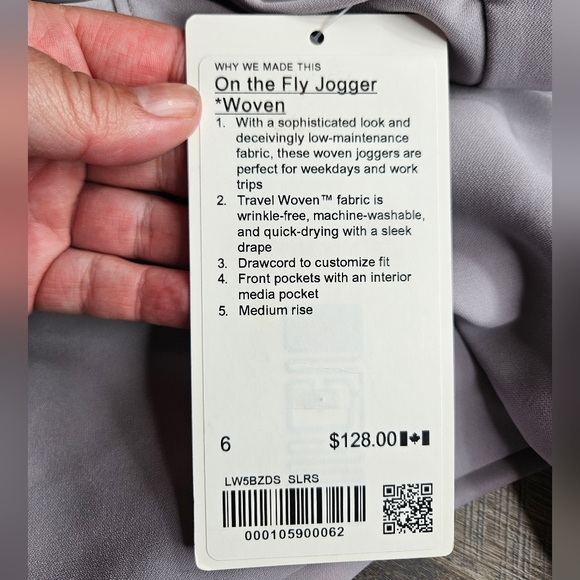 Lululemon On The Fly Jogger Woven NEW size 6 Silverscreen Color (Light Purple) - Picture 12 of 12